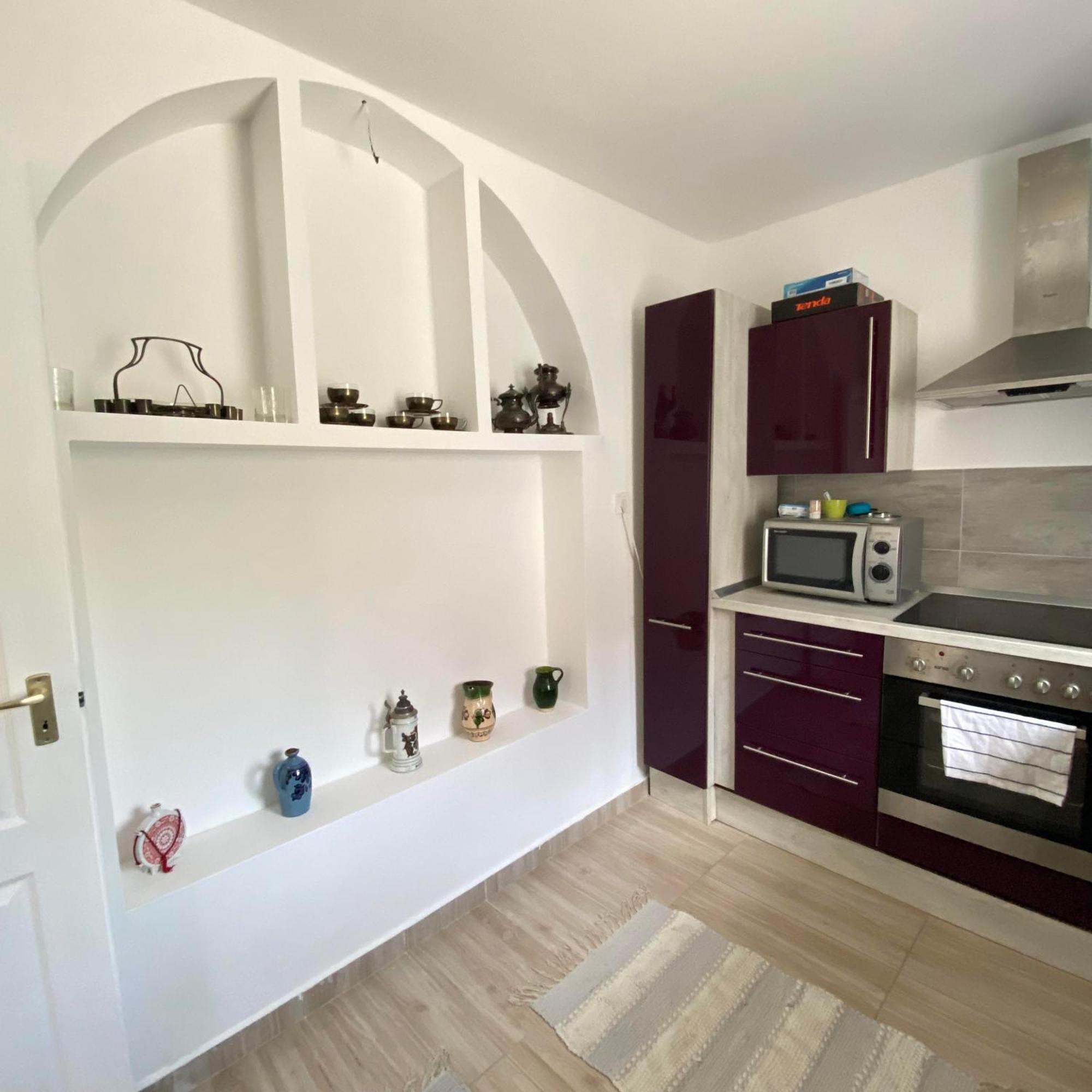 Perla Vendeghaz Igal Appartement Buitenkant foto